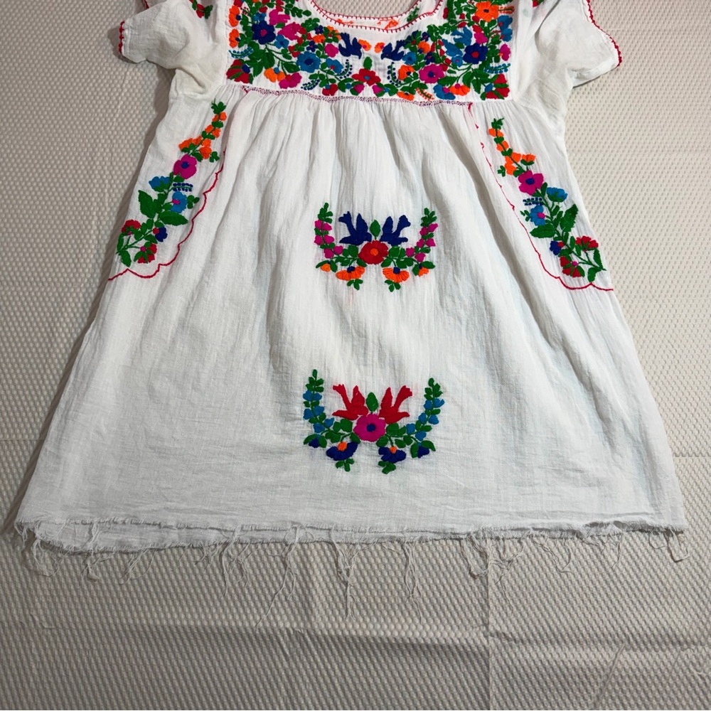 Superfussy Embroidered Tunic Boho Cottagecore Floral Mexican Style White Gauze - Picture 11 of 11